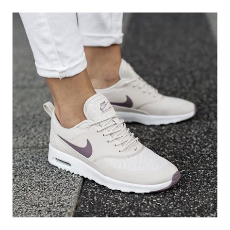 beige ‘ Nike Air Max Thea 